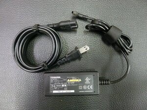 中古 TOSHIBA ACアダプター ADP-36CH A 差込外径: 5mm 入力: 100-240V 1.2A 出力: 12.0V/3.0A コンセント: 2極 管理No.34522