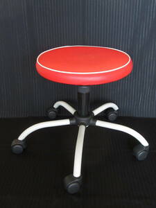 【即決価格】レトロ 回転丸椅子 赤色/レッドカラー（キャスター付き）スツール　インテリア