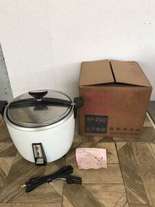 Y 家11★通電確認済★昭和レトロ National 電気炊飯器 SR-200 自動保温式 1.8炊き 100V 600W 松下電器産業株式会社 未検品 ジャンク 現状