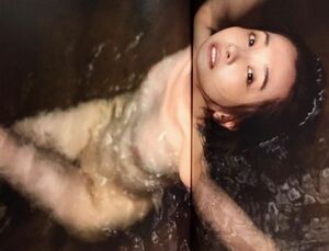 山崎真実 写真集 『 ひととき 』 帯付