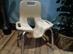 介護用品　風呂用介護椅子　Aron　安寿　ベンチシャワーチェア　ホワイト　中古品