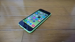 即落/即発!!美中古品 softbank iPhone 5c 32GB グリーン