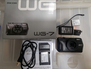 ￥1〜防水防塵デジタルカメラRICOH WG-7BKバッテリー×2個