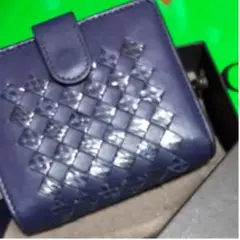 美品　BOTTEGA VENETA 折り財布