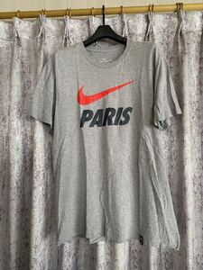 NIKE ナイキ Tシャツ 半袖 半袖Tシャツ グレー サッカー フランス パリ パリサンジェルマン PARIS ヨーロッパ 限定 レア シャツ メンズL