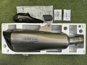 BMW R1250RS 純正オプション AKRAPOVIC Slip-On マフラー チタン×カーボン カーボンヒートガード付き アクラポビッチ スリップオン R1250R