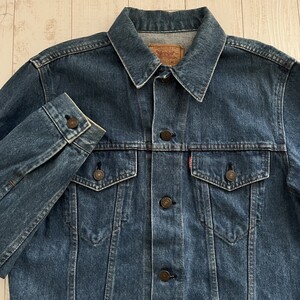 美品　90s　ビンテージ　日本製　リーバイス　デニムジャケット　70505　38　 LEVIS　ヴィンテージ　レプリカ　 真紺　古着　古着屋　