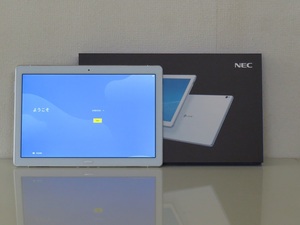 ◇ 美品 NEC LAVIE Tab E TE510/JAW 10.1インチ メモリー4GB ストレージ64GB ホワイト PC-TE510JAW Wi-Fiモデル 付属品全て有り ◇