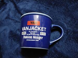 　　VAN JAC ホーロー風　カラフル　マグカップ　ネイビー　　新品未使用タグ付き　