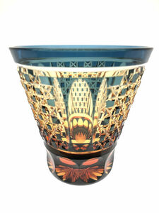 送料無料江戸切子琥珀色藍被せクリスタルロックグラス 市松模様 伝統工芸品 ロックグラス 酒グラス（502）