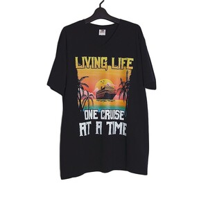 新品 クルーズ船 Vネック プリント Tシャツ FRUIT OF THE LOOM 黒 ブラック 半袖 メンズ Lサイズ トップス ティーシャツ Ｔシャツ tee