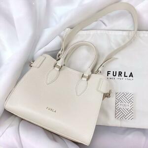 FURLA フルラ 2way 白 ショルダーバッグ ビジネスバッグ