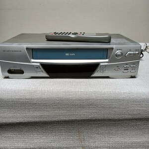 船井電機 VHS ビデオデッキ　可動品です。