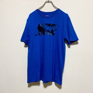 アメリカ古着　NIKE　ナイキ　デカロゴ　半袖Tシャツ　ブルー　青　スポーティー