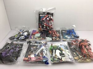 ガンダムプラモデル　完成品　欠品破損あり/ジャンク [M-163]