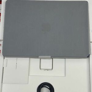 MacBook Air M2 2023 8GB 512GB A2941 新品同様 中古[27708185]