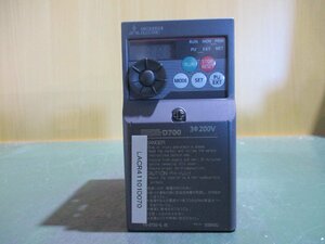 中古 MITSUBISHI FR-D720-0.4K 200V インバーター(LACR41101D070)