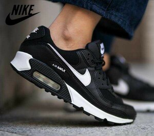 B13【特価/Used/入手困難】NIKE W AIR MAX 90 BLACK/WHITE/Jordan sb force atmos AIRMAX dunk acg supreme 1 2 4 95 97 90 