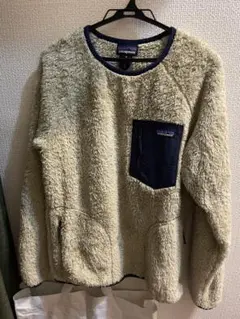 patagonia フリース Mサイズ クリーム色