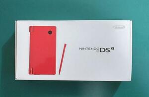 E17【中古・美品】 NINTENDO ニンテントーDSi Red 4902