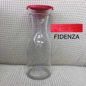 [食器] 瓶「FIDENZA」デカンタ(デキャンタ) 葡萄柄 アンティーク調 ビンテージ調 蓋破損 ガラス 高さ：約21cm 上部直径：約7cm