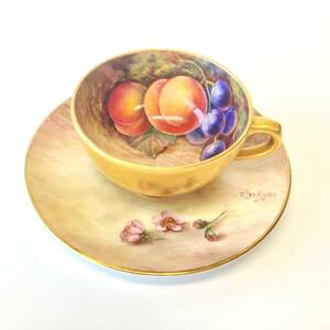 【最高級】ロイヤルウースター ROYAL WORCESTER ペインテッドフルーツ 金彩 デミタス カップ＆ソーサー 果物 英国 アンティーク 1