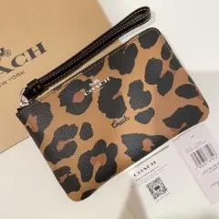 COACH コーチ ポーチ財布　コーナージップリストレット レオパード豹柄