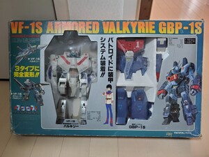 マクロス バルキリーVF-1Sアーマードバルキリーセット　タカトクトイス 超時空要塞マクロス タカトクトイス VF-1S アーマード マクロス