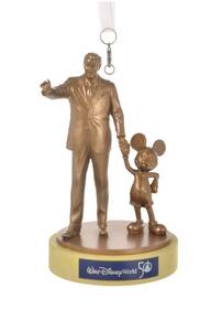 WALT DISNEY World 50 TH CELEBRATION ミッキー　ウォルト　オーナメント・ディズニーストア　ミッキーマウス　ディズニー　WDW 50