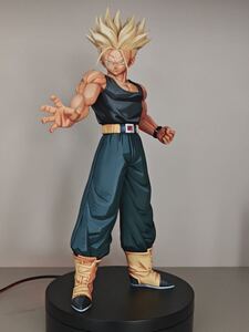 トランクス ドラゴンボールZ 海外限定 フィギュア　二次元彩色 漫画色　2D色　リペイント スーパーサイヤ人 フィギュア