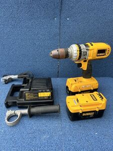 【中古品】DEWALT 36V充電式振動ドリルドライバー DC900K 動作確認済み。