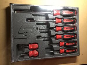 スナップオン Snap-on SGDX80B ソフトグリップ ドライバーセット 8本入り　レッド