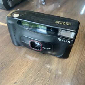 FUJIフィルムカメラ DL-80N. (X 71)