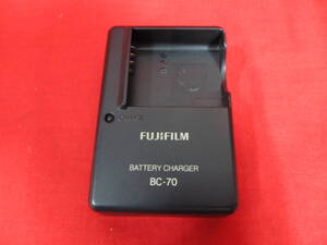 6-31●良好●【フジフイルム】BC-70/純正充電器