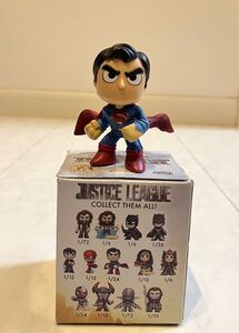 希少　スーパーマン　JUSTICE LEAGUEフィギア FUNKO バットマン