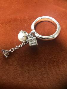 　　☆☆激レア SV シルバー / three.charm: スリー.チャーム.ring リング ☆☆ お値下げ致しました♪.希少価値あり.極美品