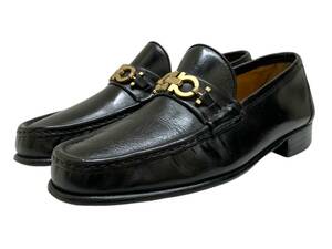 Salvatore Ferragamo (サルヴァトーレフェラガモ) ローファー ヴィンテージ レザー シューズ UR33228 8EE ブラック ゴールド メンズ/036