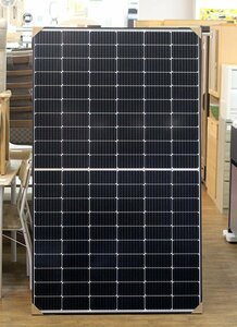 未使用 ロンジソーラー LR4-60HPH-380M LONGi Solar 太陽光パネル ソーラーパネル 太陽光発電 モジュール 380W 住宅設備 札幌 2052039