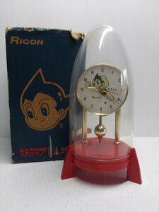 RICOH 鉄腕アトム ロケット型 ゼンマイ振り子時計 1960年代 当時物 日本製 フライングアトム 赤台座 箱付き 雑貨