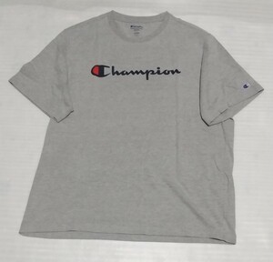 ☆Champion.comサイズ2XLラバー プリント半袖TシャツGLAYグレイ スポーツAUTHENTIC ATHLETIC WEARファッション ウェア ティー チャンピオン