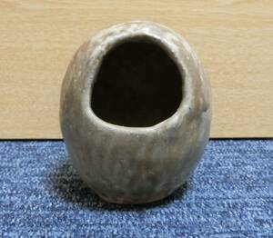 陶器製　　横穴小型花瓶　未使用品