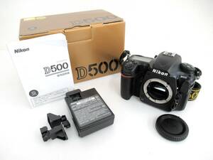 【Nikon/ニコン】戌⑥1//D500/デジタル一眼レフ/箱、取説、充電器有