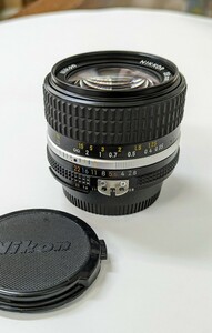 【美品】Nikon NIKKOR Ai-s 28mm f2.8 Fマウント 単焦点　マニュアル 広角レンズ