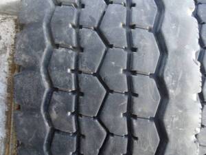 ○　パ2731　■275/70Ｒ22.5　４本価格■　１４年製　ミックス　DUNLOP