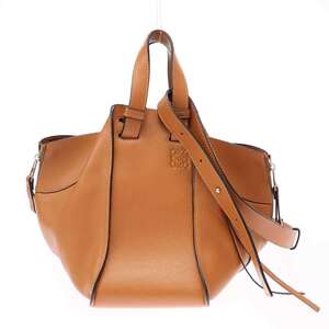 LOEWE ロエベ ハンモックバッグスモールクラシックカーフ 2WAYレザーショルダーバッグ 061607 タン ITA098DZQ6YC