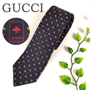 極美品 GUCCI グッチ 現行タグ ネクタイ ナロータイ GG柄 マーモント ネイビー 蜂 ハチ ビー現行タグ 星 スター 総柄 メンズ 672466