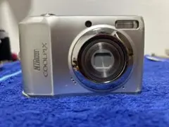 ニコンnikon coolpix L19 通電確認済み　デジカメ