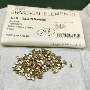 ☆ほぼ未使用 SWAROVSKI スワロフスキー ヴィンテージ ルース 4228 8×4mm 2/6gross Crystal Shadow クリスタルシャドウ グルーデコ R-215