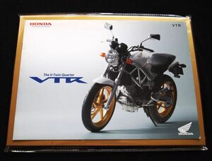 ホンダ　ＶＴＲ２５０　２０１０年　希少カタログ・美美品・送料込み！