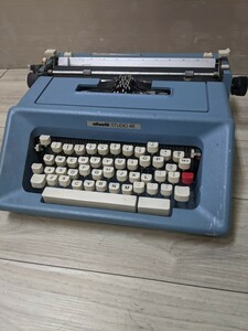 olivetti オリベッティ STUDIO 46 タイプライタ 昭和レトロ アンティーク ディスプレイ等に